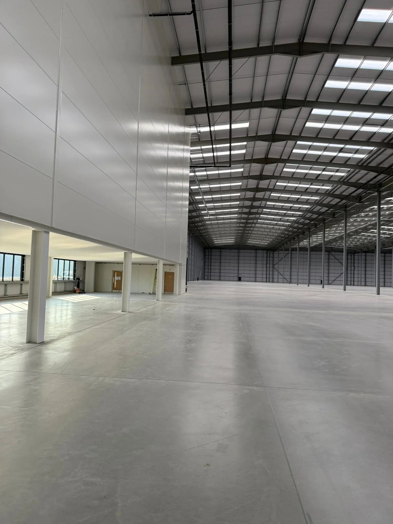 Intumescent paint contractors Loughborough structural steel coating
